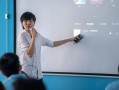 剪辑短视频教学老师简介 普通劳动者的大数据｜小学教师韩祥鹏：直播教学剪辑录制全凭一人 17分钟网课需录10小时